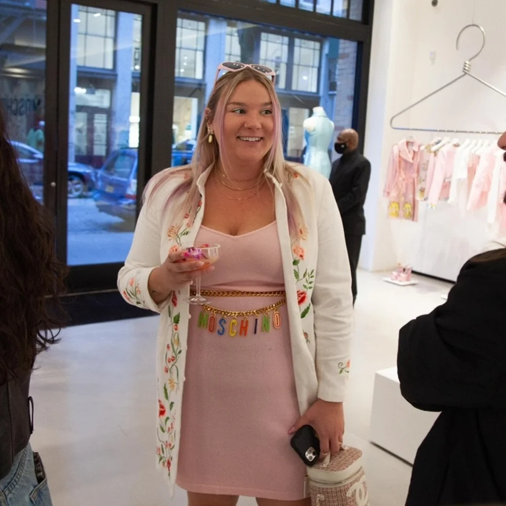 White and Pink Floral Vintage Embroidered Spring Trench Coat - Picture 3 of 9